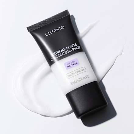 Podlaga Extreme Matte Oil-Control CATRICE