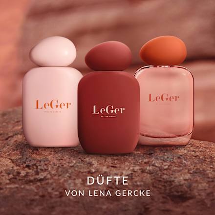 Signature Velvet Eau de Parfum LeGer