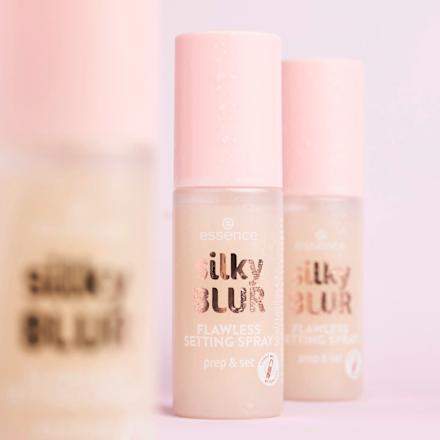 Fixierspray Silky Blur Flawless essence