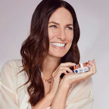 Cellular Expert Lift cremă de zi cu SPF30 NIVEA