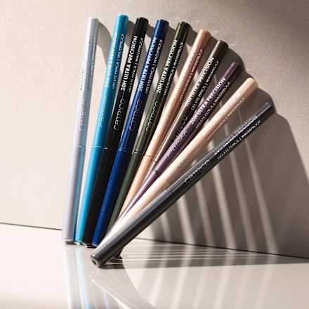 Kajal 20H Ultra Precision Waterproof 090 Ocean Eyes CATRICE