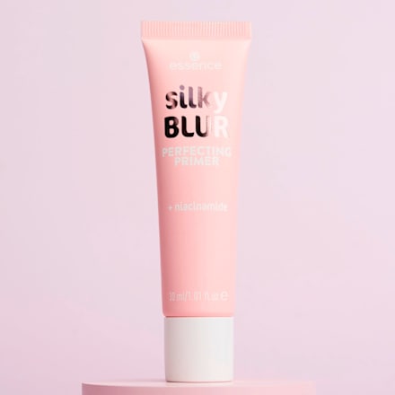 Primer Silky Blur Perfecting 30 essence