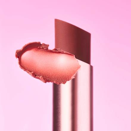Balzam na pery Blur Soufflé Sheer Nude 05 Nude Toffee essence