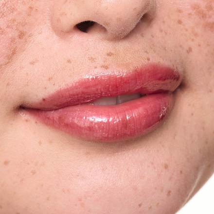 Lippenöl Hydra Kiss 12 Ruby Sparkle essence