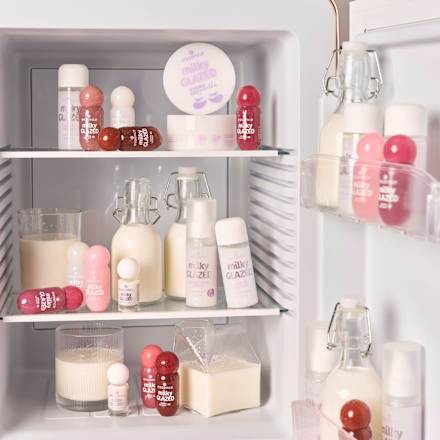 Lipbalm Glossy Milky Glazed 06 Cherry On Top essence