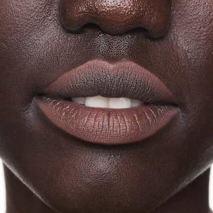 Lipliner 8H Matte Comfort 24 Coffee Date essence