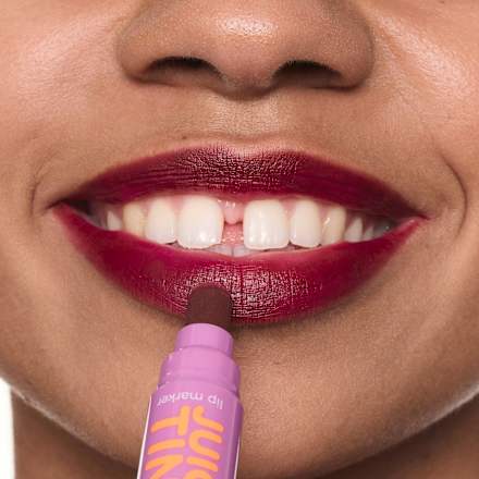 Lippen Marker Juicy Tint 06 Blueberry Bite essence