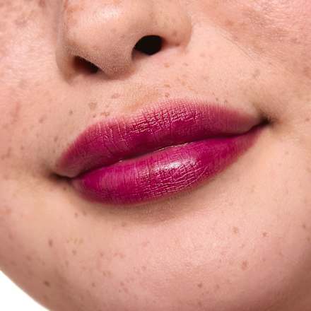 Lippen Marker Juicy Tint 06 Blueberry Bite essence