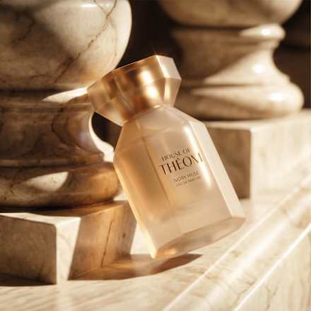 Ivory Muse Eau de Parfum HOUSE OF THÊOM