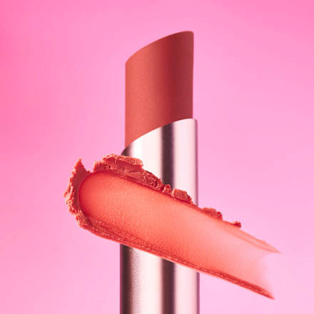Lippenstift Blur Soufflé Sheer Nude 01 Nude Beige essence