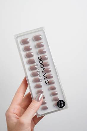 Künstliche Nägel Press Ons Extra Short Square Cashmere Glow Doonails