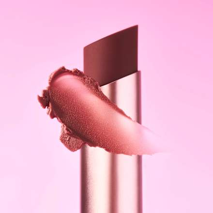 Lippenstift Blur Soufflé Sheer Nude 06 Nude Cocoa essence