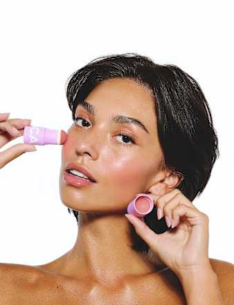 Blush Cheeky Bounce Cushion Lovely CALISI BEAUTY