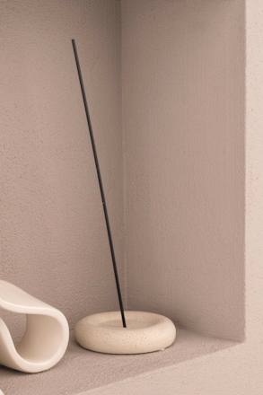 Räucherstäbchenhalter aus Zement, beige (Ø10cm) Jean&Len