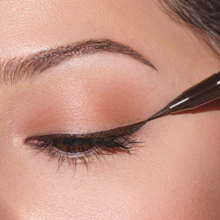 Eyeliner Liquid Precise Control 22 Brown ARTDECO