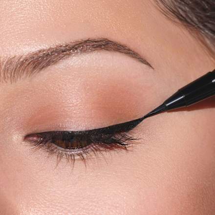 Eyeliner Liquid Precise Control 01 Deep Black ARTDECO