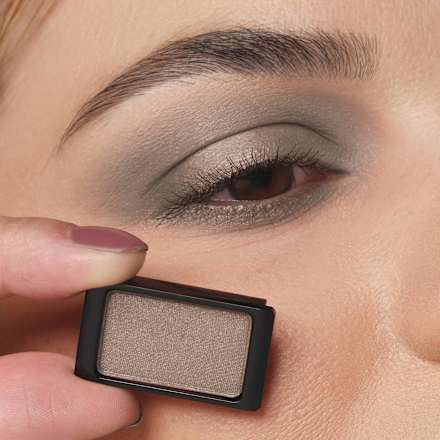 Eyeshadow Pearl sjena za oči - 17 Pearly Misty Wood ARTDECO