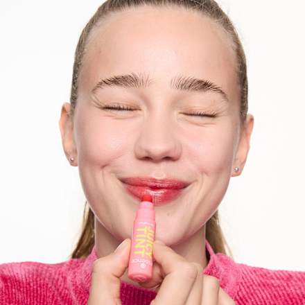 fix na rty JUICY TINT 01 Peach Pop essence