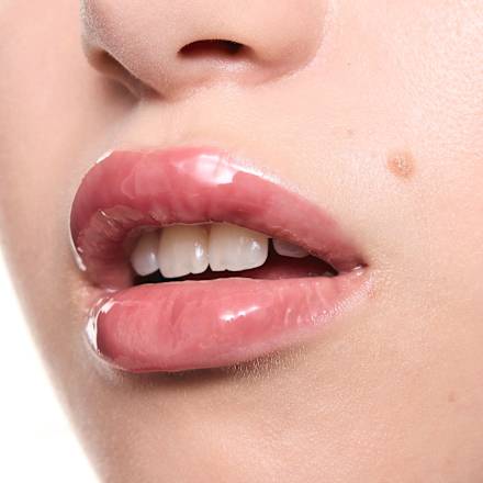 Lipgloss Milky Glazed Glossy 08 Bubble Milk Tea essence