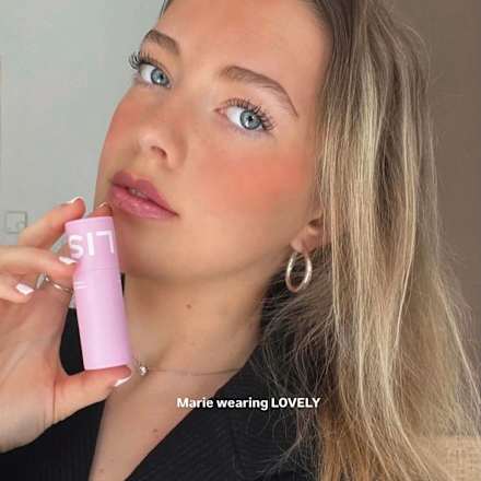 Blush Cheeky Bounce Cushion Lovely CALISI BEAUTY