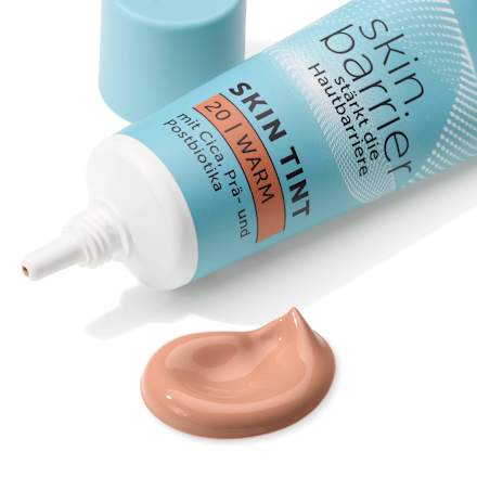 Cremă nuanțatoare skin barrier Skin Tint - 20 Warm alverde NATURKOSMETIK