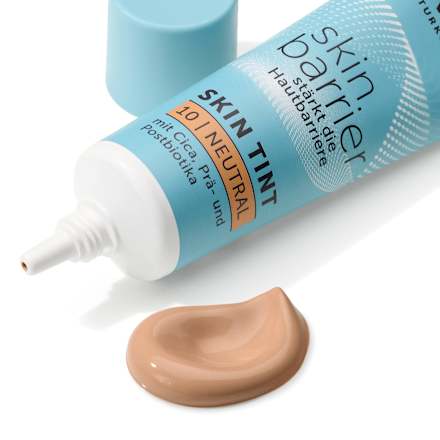 Foundation Skin Barrier Skin Tint 10 Neutral alverde NATURKOSMETIK