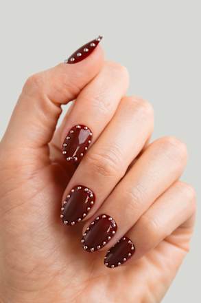 Künstliche Nägel, Soft Gel Press Ons Rock It Red Short Round Doonails