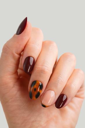 Künstliche Nägel, Soft Gel Press Ons Leo Love Short Round Doonails