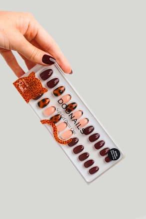 Künstliche Nägel, Soft Gel Press Ons Leo Love Short Round Doonails