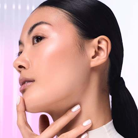 multifunkční rozjasňující tyčinka C010 Glow Infusion CATRICE