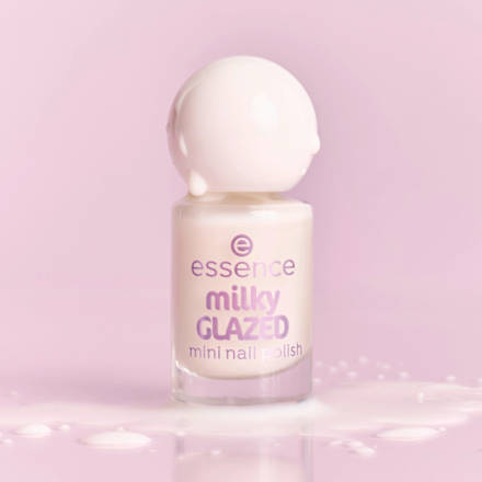 mini lak na nehty milky glazed 21 essence