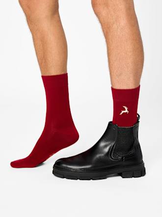 Socken XMAS mit weihnachtlicher Stickerei blau + rot, Gr. 39-42
 nur die