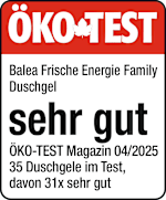 Prüfsiegel von ÖKO-TEST auf weißem Hintergrund
Darunter steht in schwarzer Schrift: "Balea Frische Energie Family Duschgel"
In größerer, fetter Schrift folgt: "sehr gut"
Weiter unten steht in kleinerer Schrift:"ÖKO-TEST Magazin 04/2025
35 Duschgele im Test, davon 31x sehr gut"
